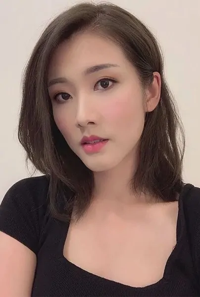 Gloria Tang 鄧佩儀 Chinese Actress Photo