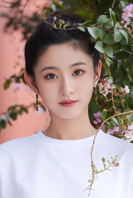 Zhao Qing 赵晴, Chinese Actress