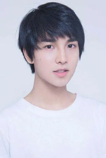 Zheng Fanxing 郑繁星 Chinese Actor Photo