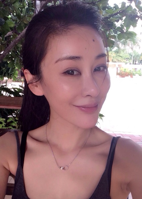 Zhou Yang 周扬 Chinese Actress Photo