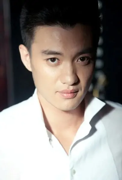 Zhou Yiwei 周一围, Chinese Actor