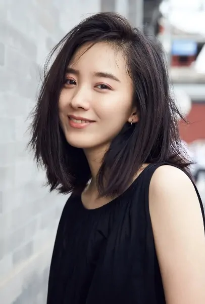 Zhu Yanmanzi 朱颜曼滋  Chinese Actress